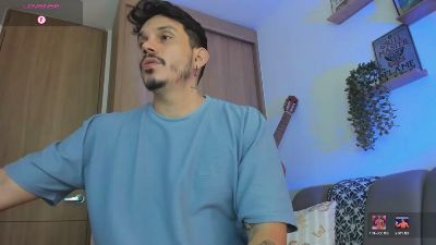 alejandro_stark live cam on Cam4