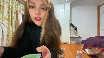 aleksandrachile live cam on Cam4