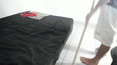 alenders02 live cam on Cam4