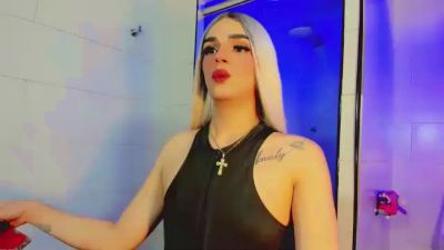 alessa_mullen live cam on Cam4