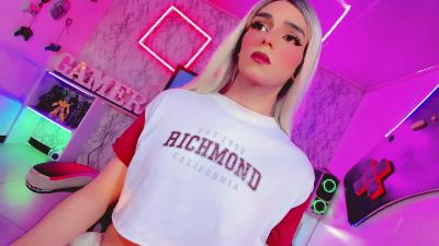 alessa_mullen live cam on Cam4