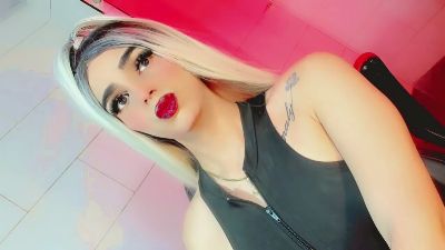 alessa_mullen live cam on Cam4