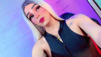 alessa_mullen live cam on Cam4
