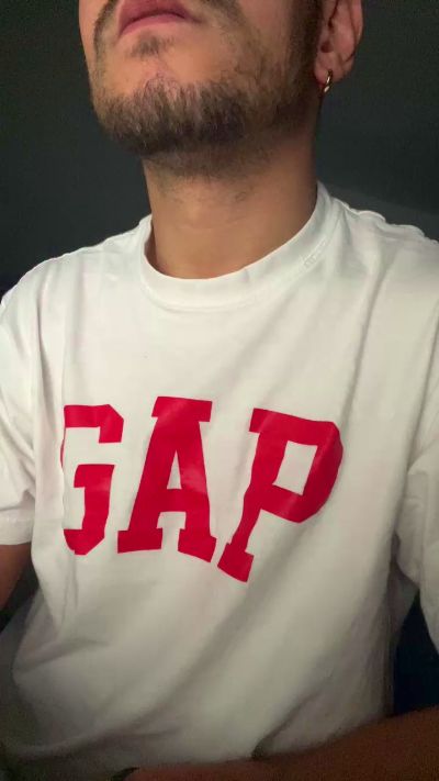 alessand21 live male webcam from Italy