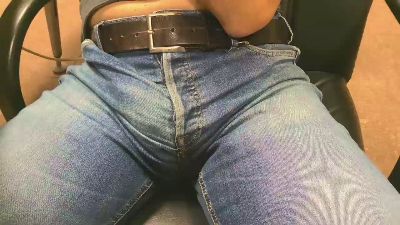 alessandroman live cam on Cam4