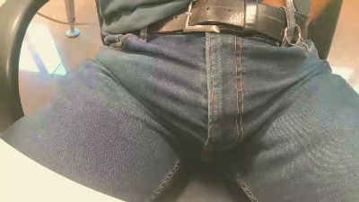 alessandroman live cam on Cam4