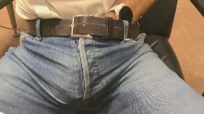 alessandroman live cam on Cam4