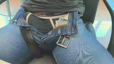 alessandroman live cam on Cam4