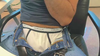 alessandroman live cam on Cam4