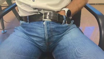 alessandroman live cam on Cam4