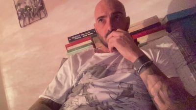 alessandromori9 live cam on Cam4