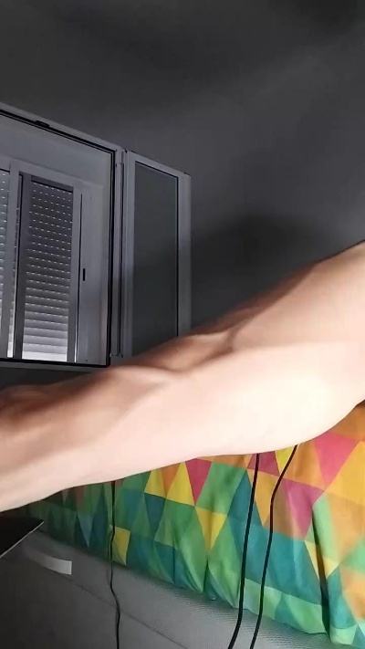 alessandrospain live cam on Cam4