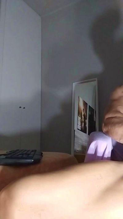 alessandrospain live cam on Cam4
