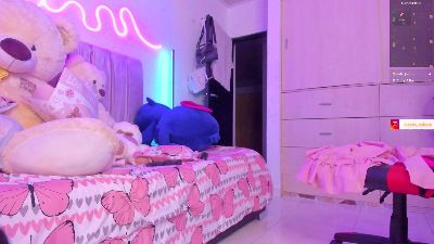 alessia_dolce live cam on Cam4
