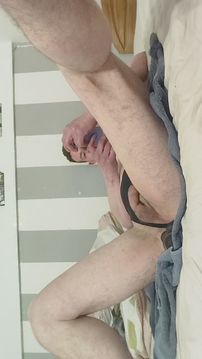 alex18079 live cam on Cam4
