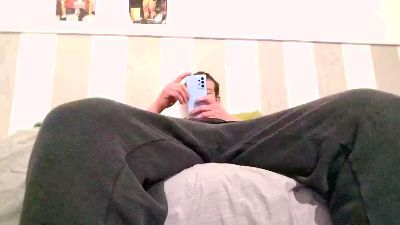 alex18079 live cam on Cam4