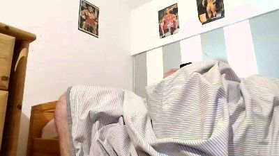 alex18079 live cam on Cam4