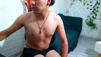 alexHCandy05 live cam on Cam4