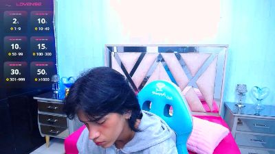 alex_474 live cam on Cam4