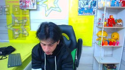 alex_474 live cam on Cam4