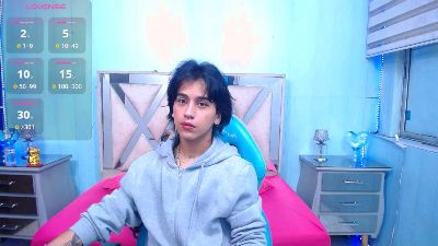 alex_474 live cam on Cam4