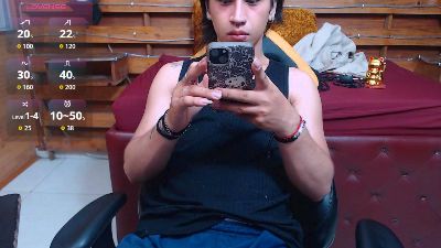 alex_474 live cam on Cam4