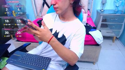 alex_474 live cam on Cam4