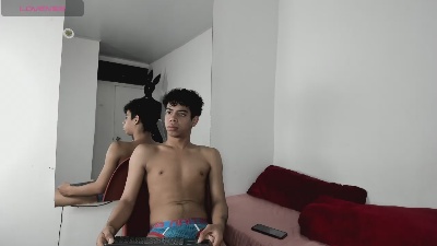 alex_danz live cam on Cam4