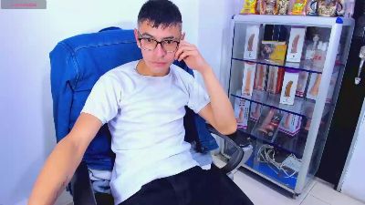 alex_gomez live cam on Cam4