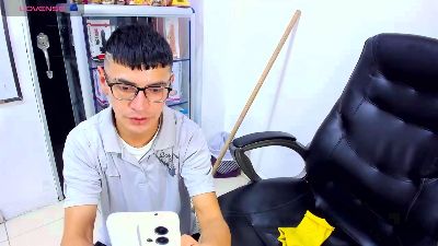 alex_gomez live cam on Cam4