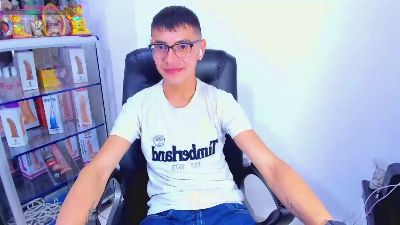 alex_gomez live cam on Cam4