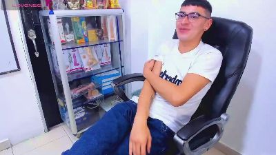 alex_gomez live cam on Cam4