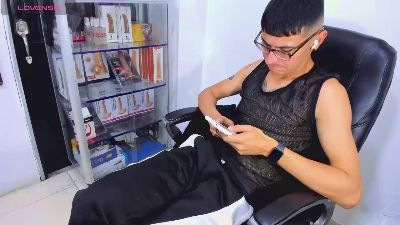 alex_gomez live cam on Cam4