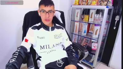 alex_gomez live cam on Cam4