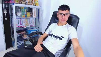alex_gomez live cam on Cam4