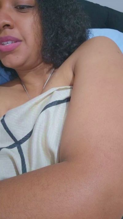 alexa_hil live cam on Cam4