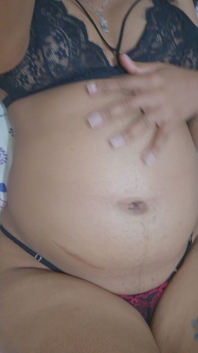 alexa_hil live cam on Cam4