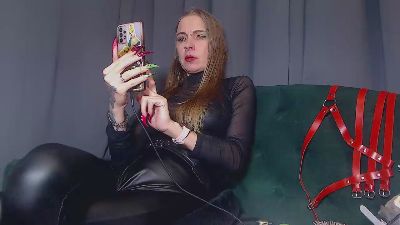 alexa_zaryanova live cam on Cam4