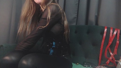 alexa_zaryanova live cam on Cam4