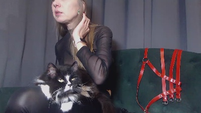 alexa_zaryanova live cam on Cam4