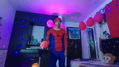 alexander_cr1 live cam on Cam4