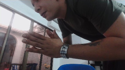alexander_cr1 live cam on Cam4