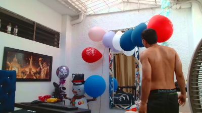 alexander_cr1 live cam on Cam4