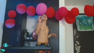 alexander_cr1 live cam on Cam4
