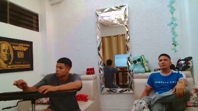 alexander_cr1 live cam on Cam4