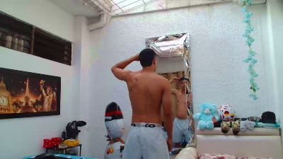 alexander_cr1 live cam on Cam4