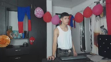 alexander_cr1 live cam on Cam4