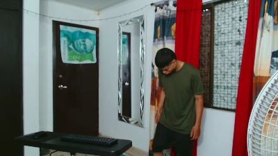 alexander_cr1 live cam on Cam4