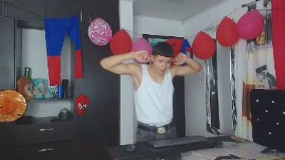alexander_cr1 live cam on Cam4
