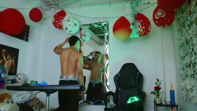 alexander_cr1 live cam on Cam4